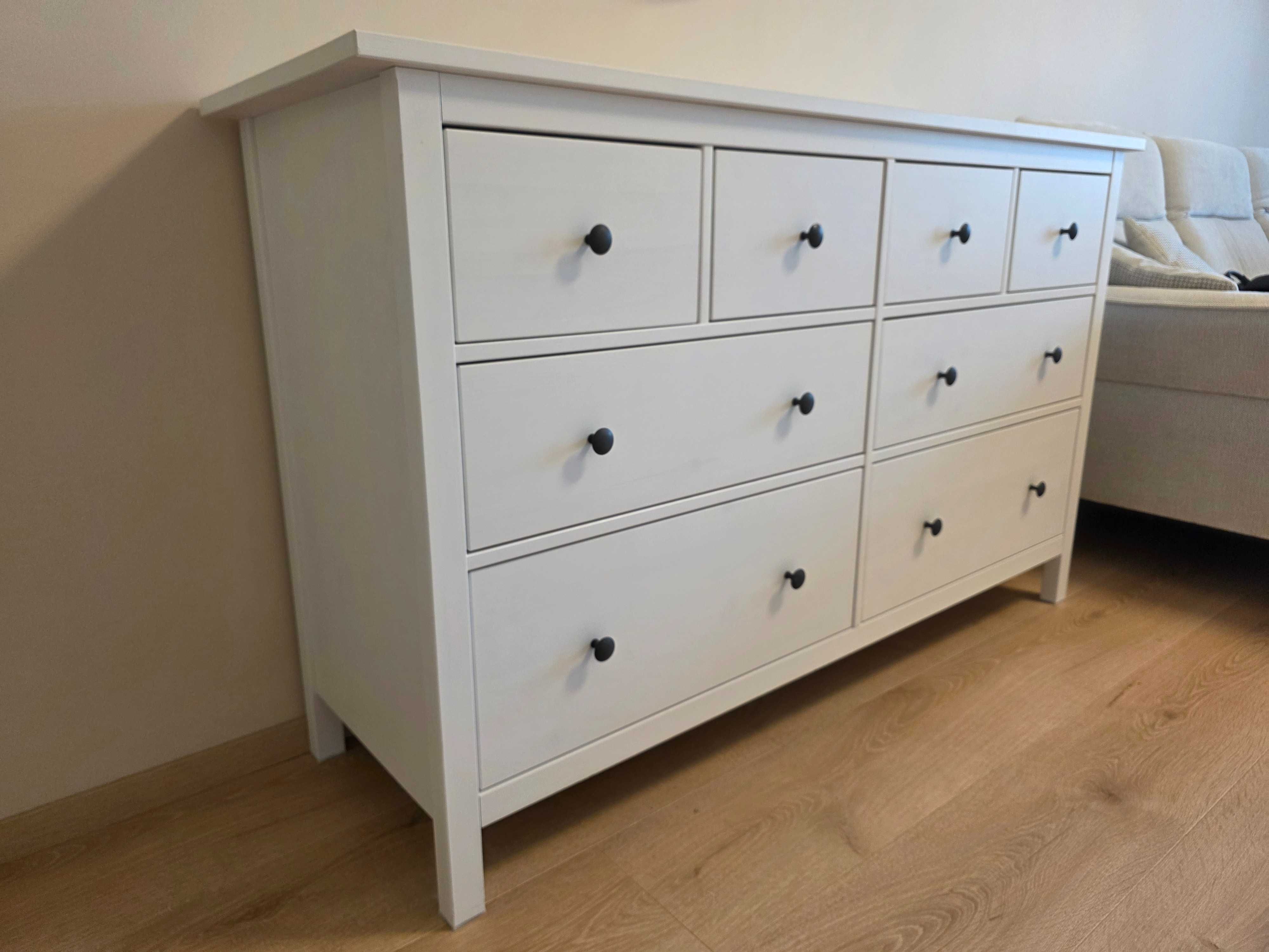 Скрин с 8 чекмеджета Ikea HEMNES