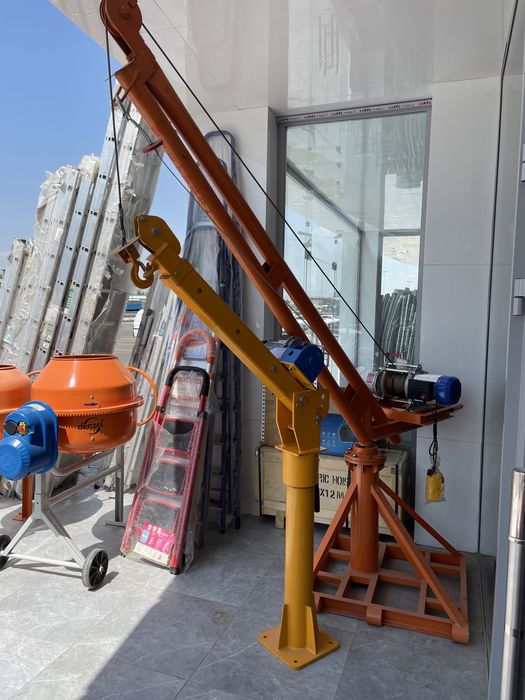 Мины кран с лебеткой.