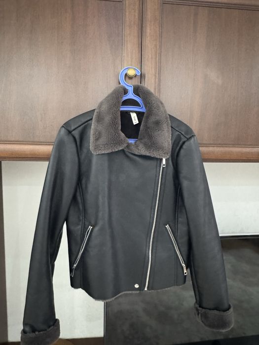 Продам дкбленку женскую