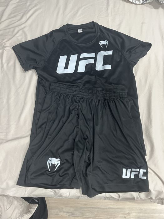 UFC Venum екип.