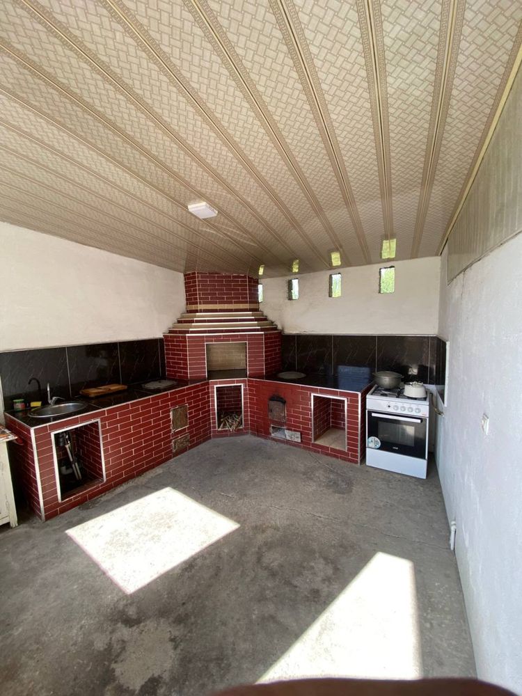 Oqtosh dacha vse sezonga 90$ oylavi