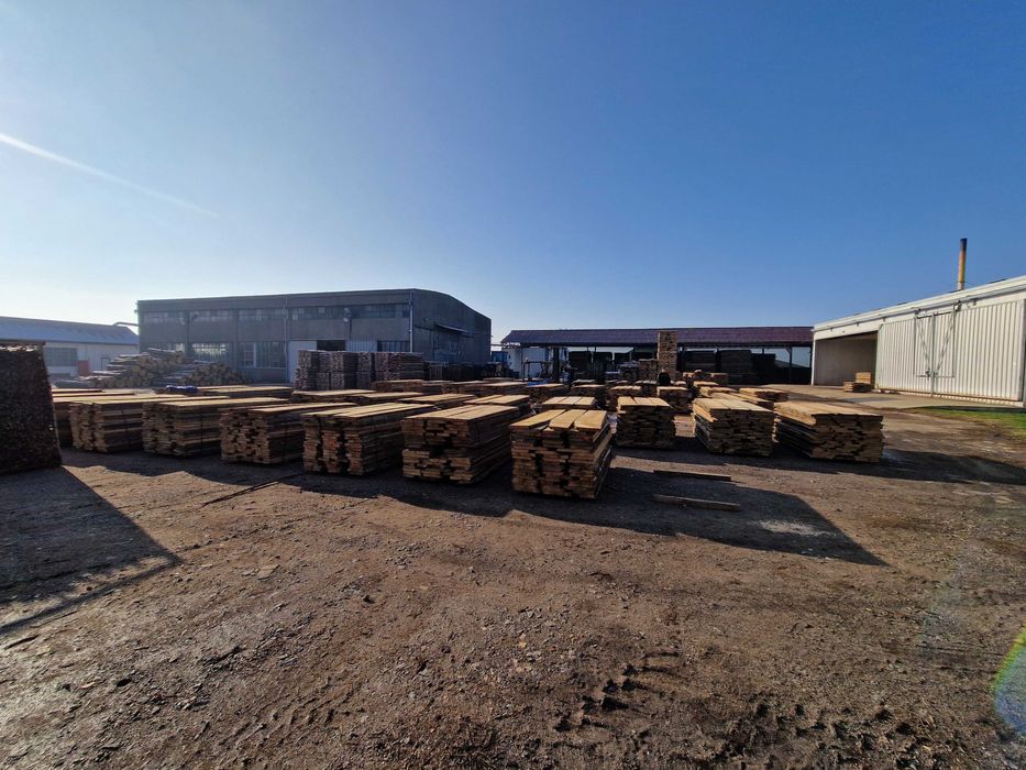 Vindem cherestea de stejar uscată în uscător