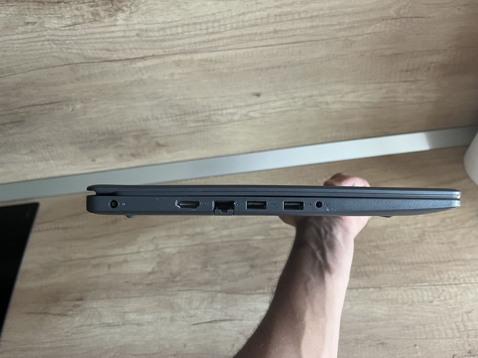 Laptop dell vostro 3501 inter corei i3