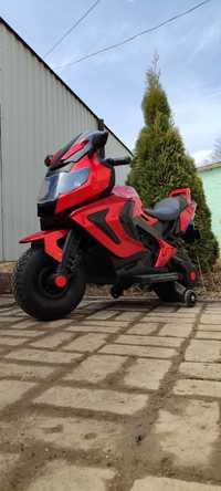 Продам детский мотоцикл HT-3688