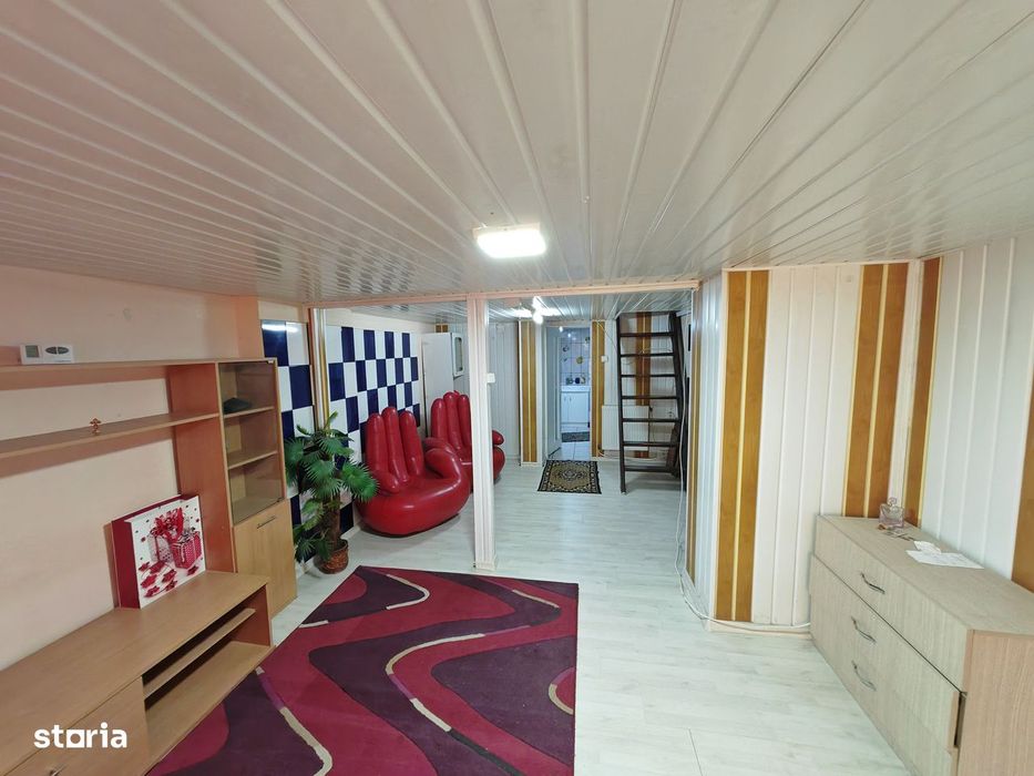 Spatiu multifunctional modular.