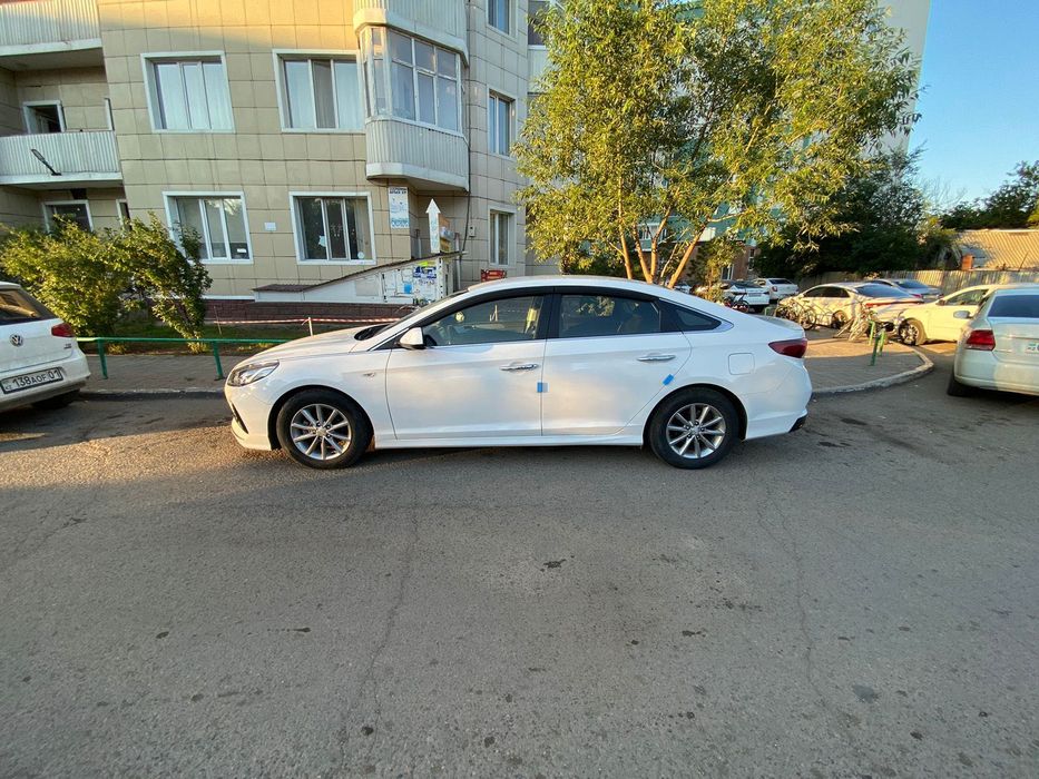 Машина шетелден кіріп келген Монголиядан