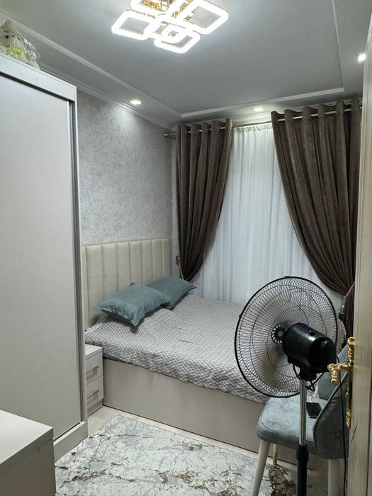 Продается 2в3 /1/4 60м2 в массив Панельный