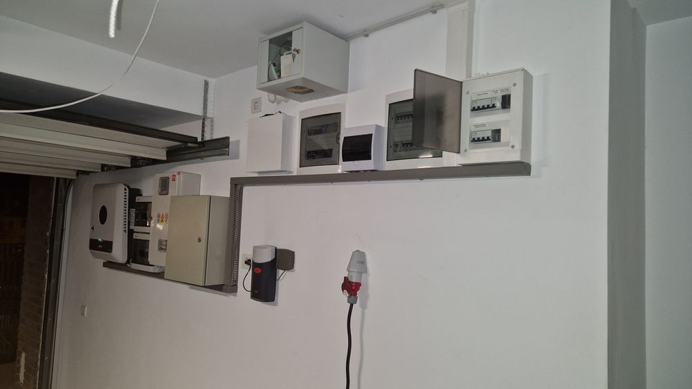 Electrician,automatizari,securitate,fotovoltaice,stocare,mentenanta
