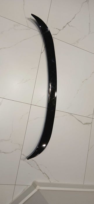 Продаю спойлер на багажник авто Onix