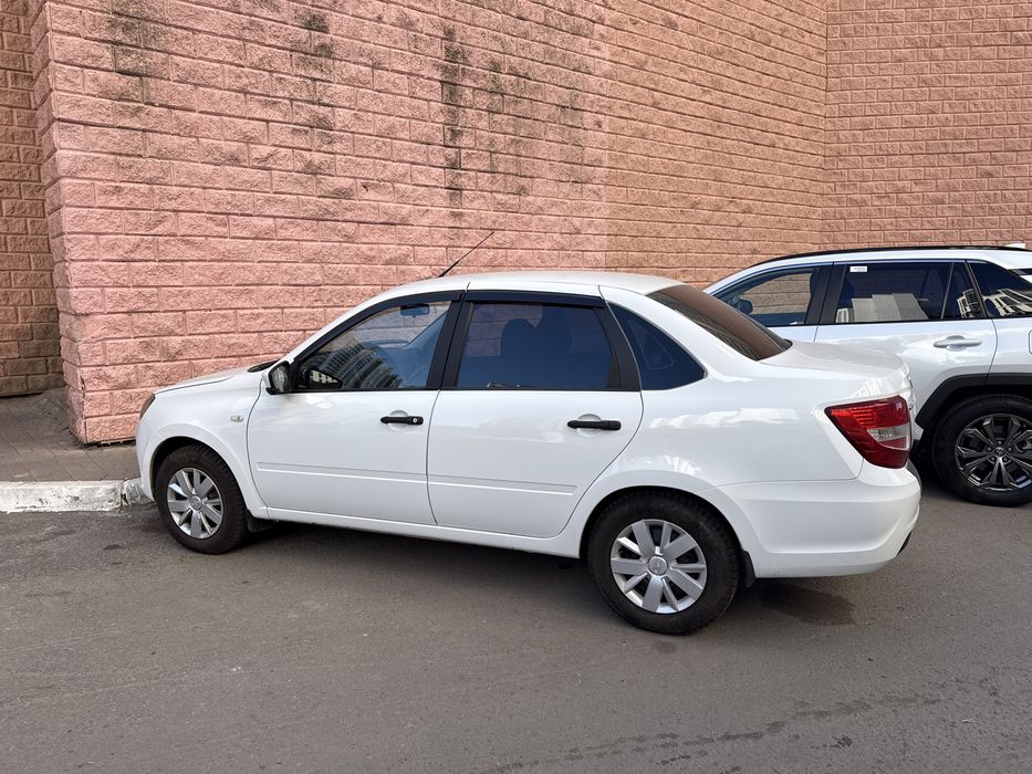 Сдам в аренду Lada Granta 2019 г.