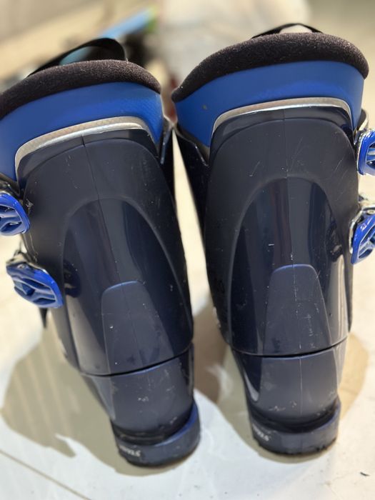 Clapari copii mar.34