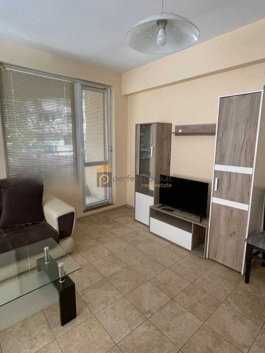 Дава се под наем Двустаен апартамент в Пловдив, Съдийски - 52 кв.м за 375 € - Снимка #1