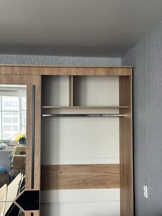 Продается белорусский шкаф