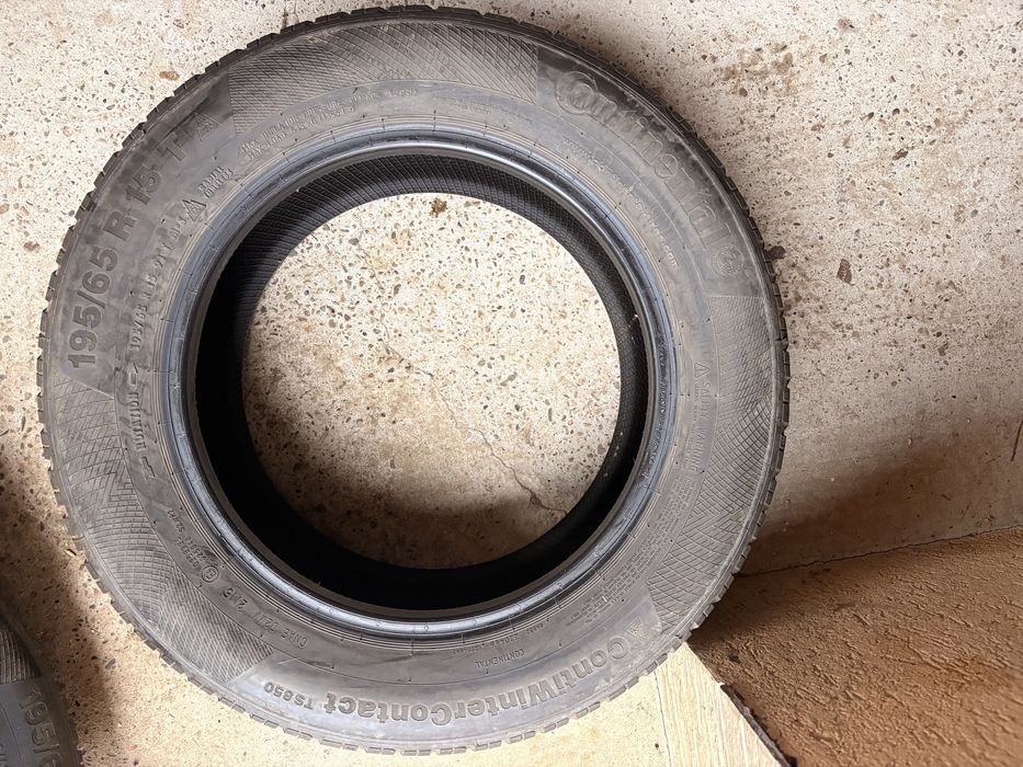 Anvelope iarna continental R15