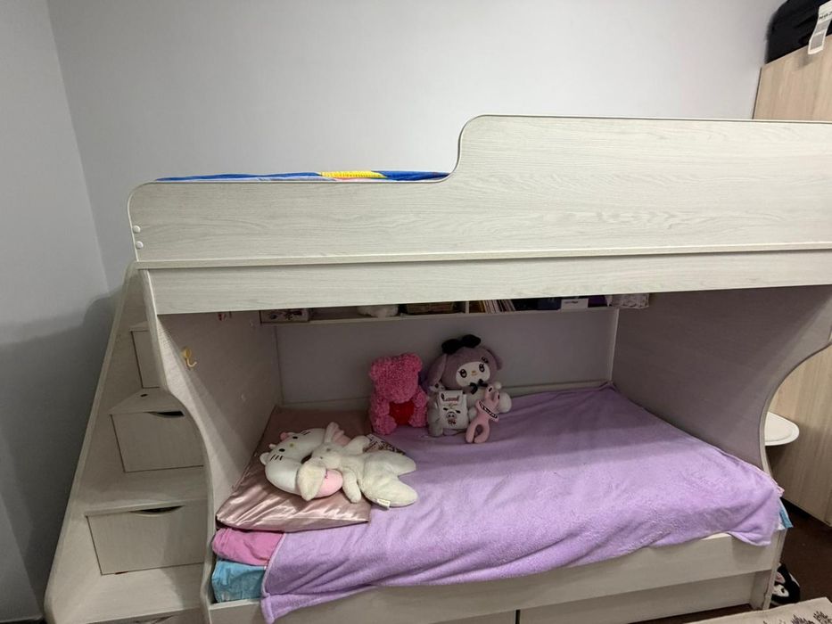 Ародам детскую кровать