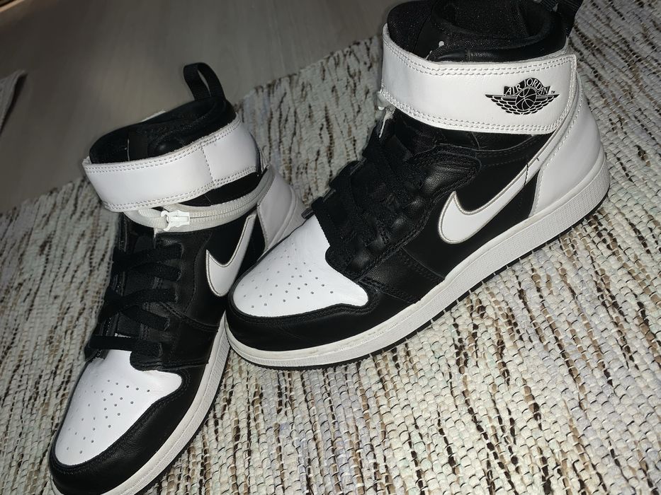 Jordan 1 High marimea 40,purati de cateva ori, in stare foarte buna