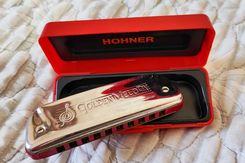 Губная гармошка Hohner Golden Melody C-major. Продажа или обмен