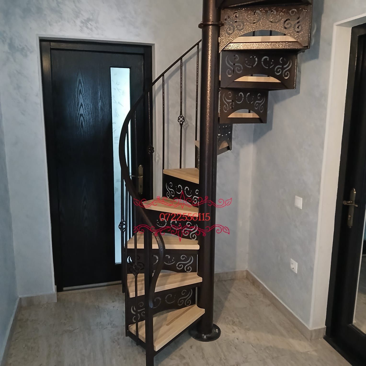 Facem scări spirală de interior și exterior la comanda