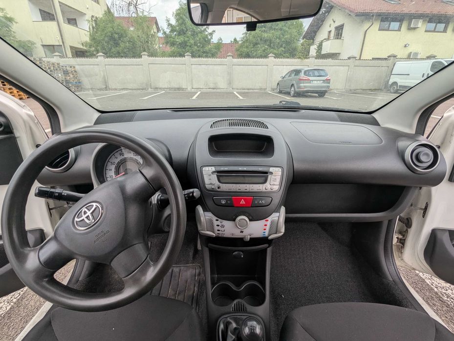TOYOTA AYGO an fabricatie 2013