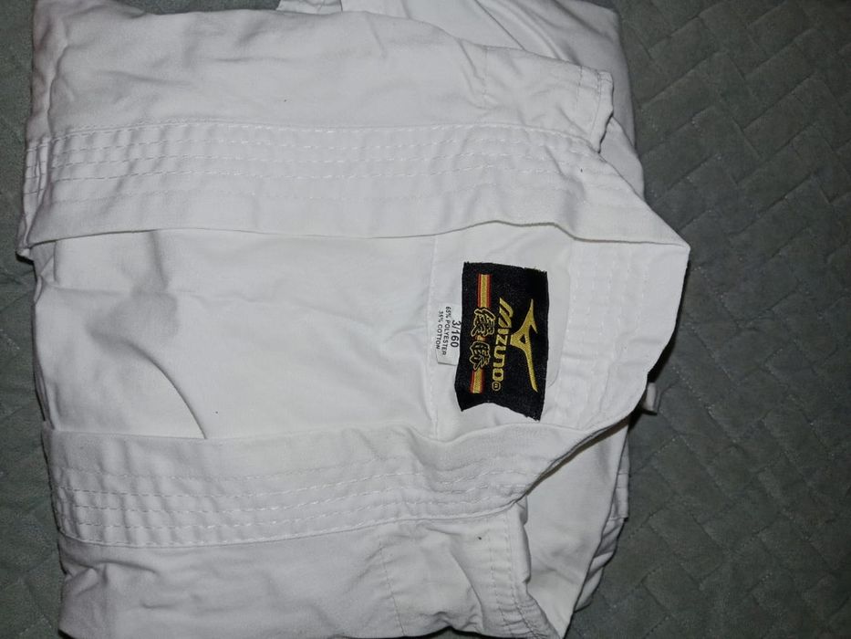 Продам экипировку.