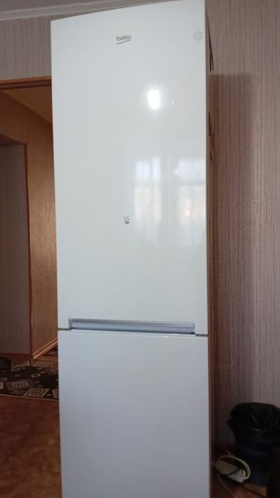 Холодильник BEKO