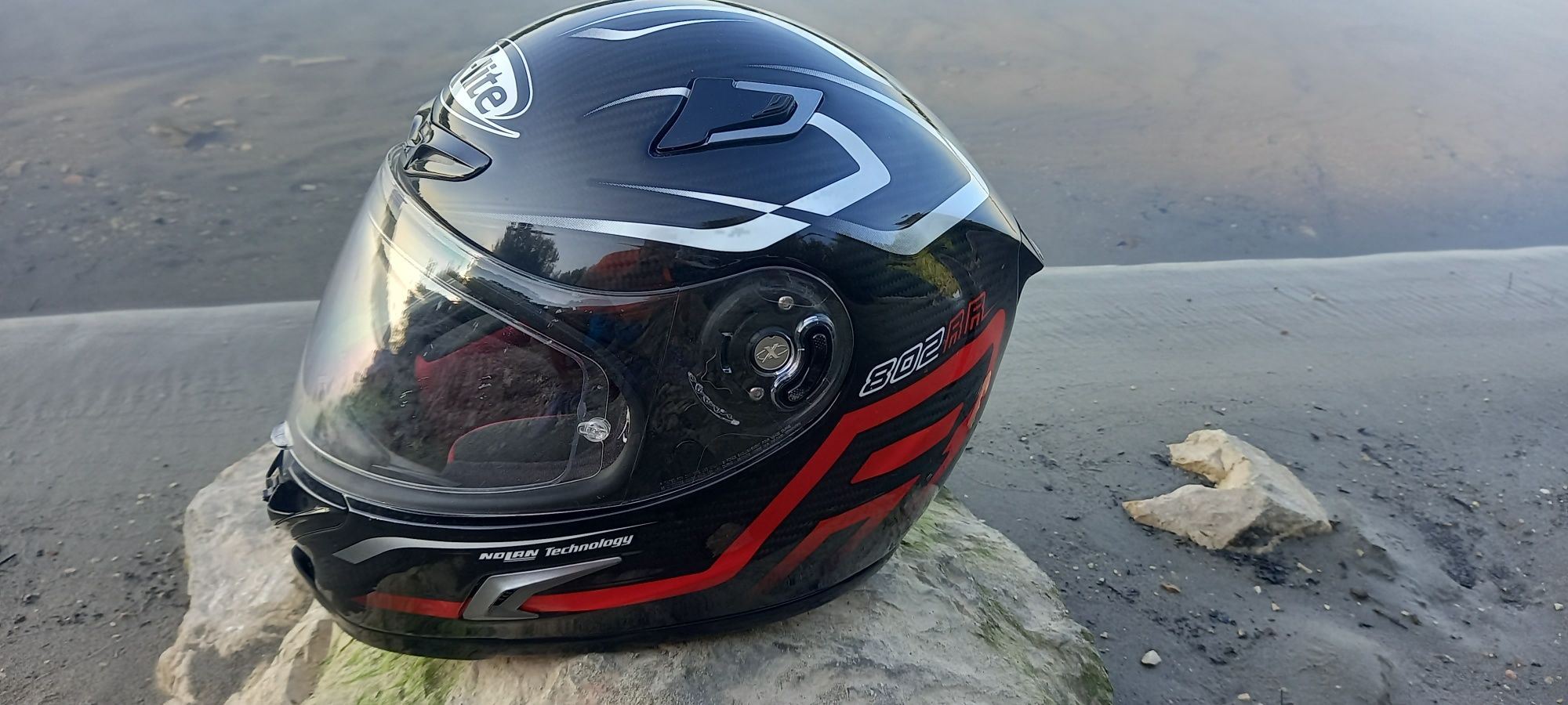 Каска X-lite 802RR Ultra Carbon S