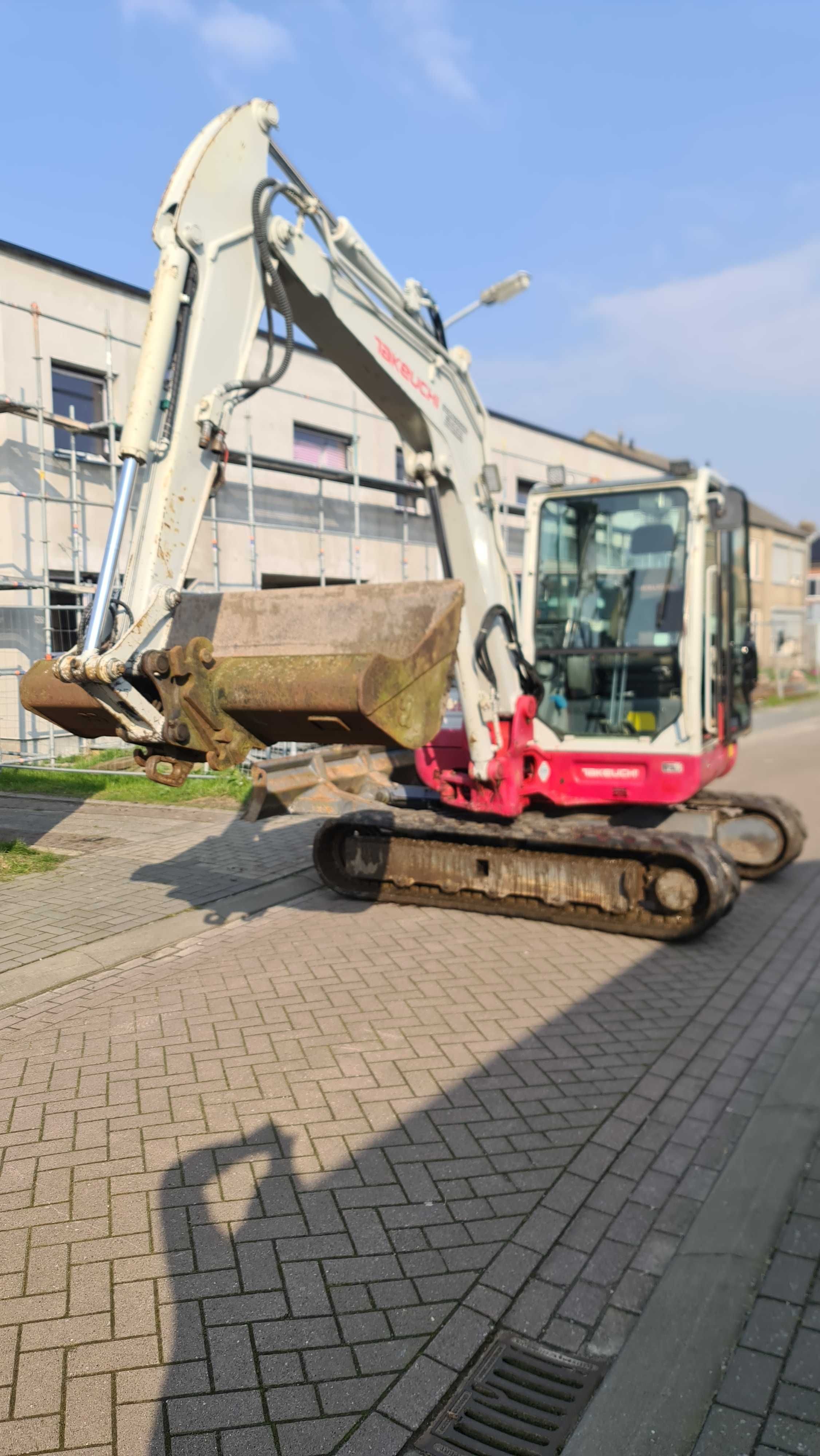 Excavator  TAKEUCHI  TB 260    2018