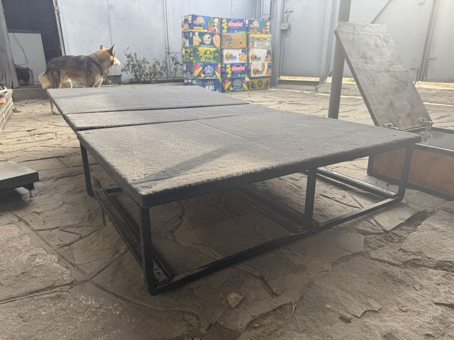 Продам спальник в машину