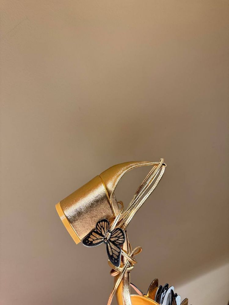 Pantofi Aquazzura