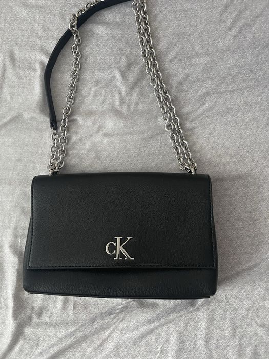 Оригинална дамска чанта Calvin klein