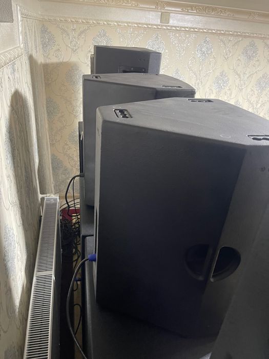 Калонка EAW ичида 15 талик динамик