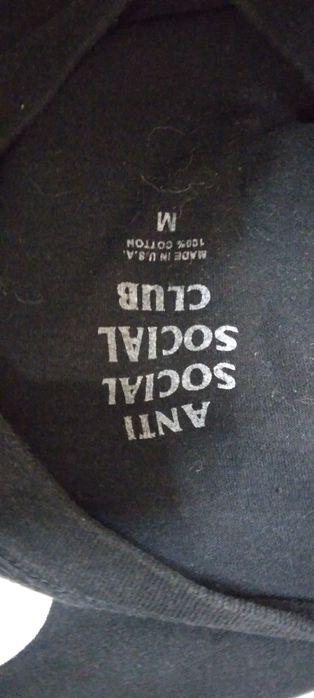 Tricou anti social club
