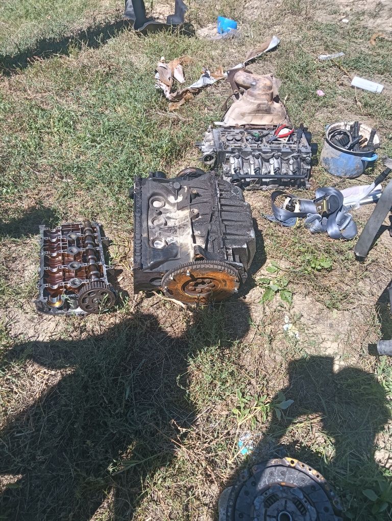 Vând dezmembrez Renault espas2 16valve motor 2.0 plus instalație gaz