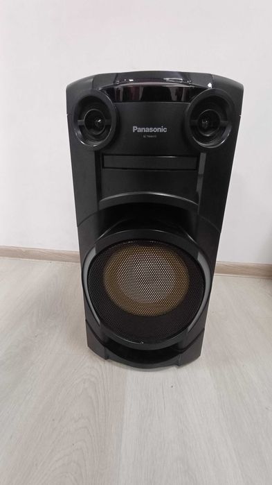 Продавам колонка PFILIPS +микровони