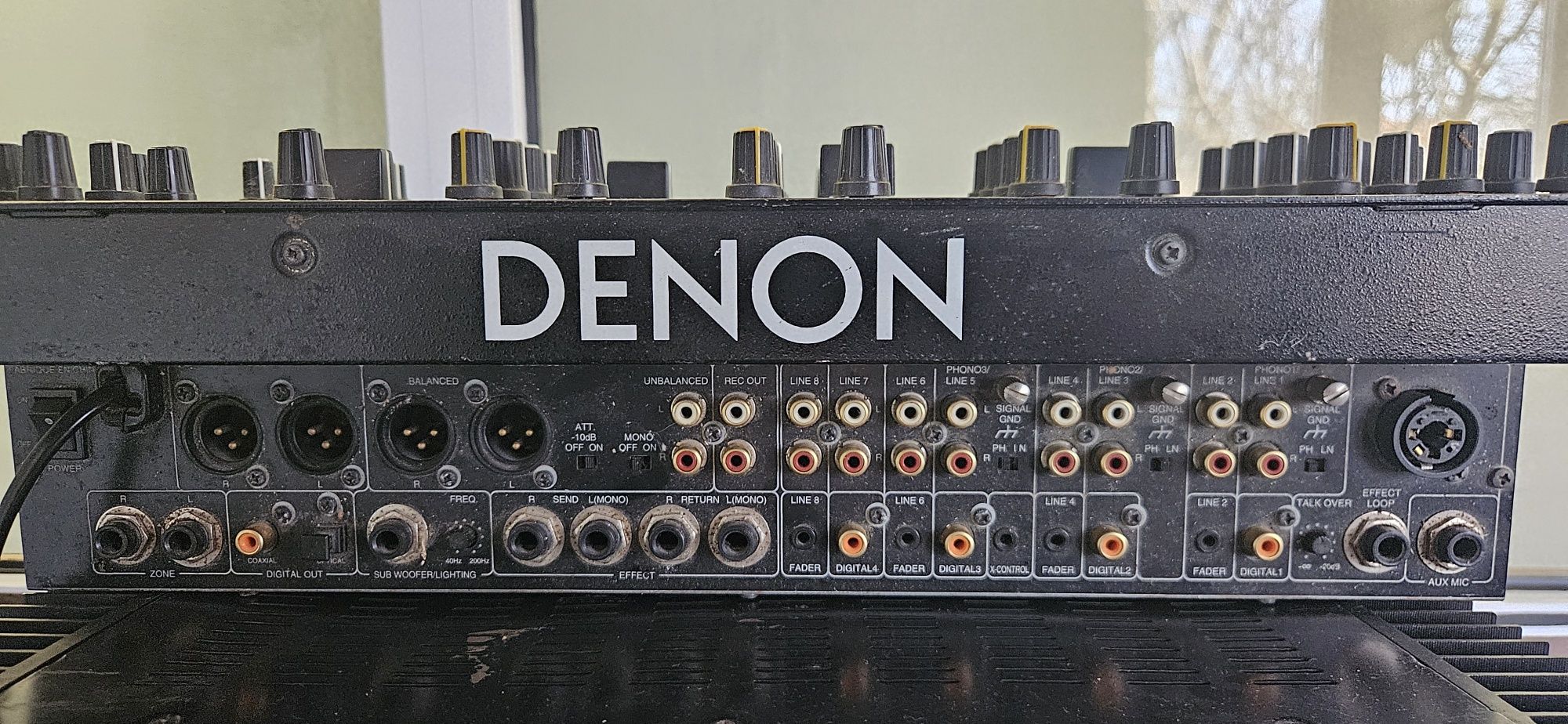 Кросфейдър,  VCA crossfader Денон DN- X900