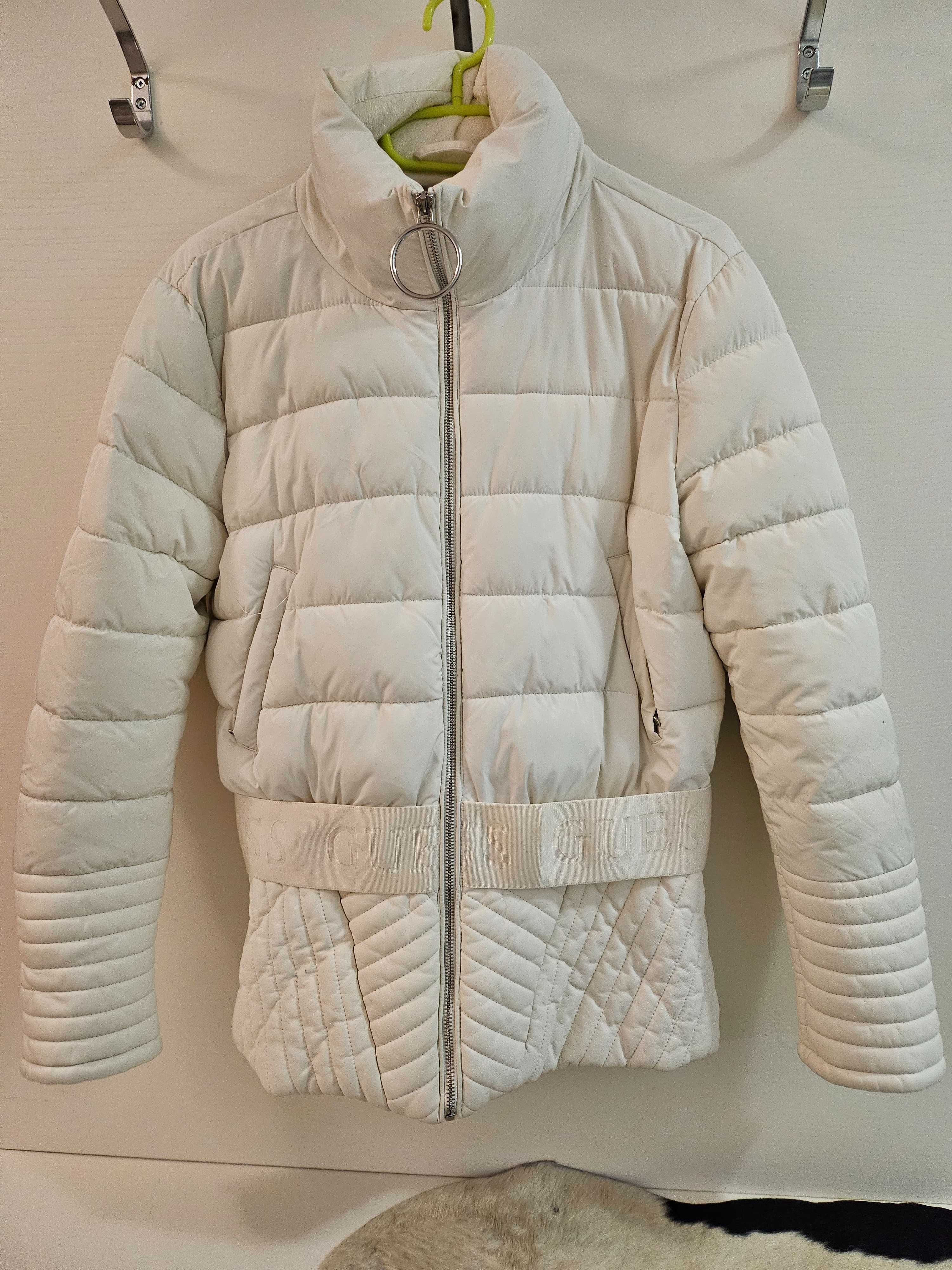 Оригинално яке Guess