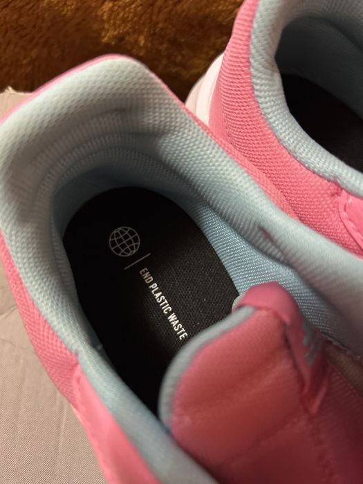 Adidași Adidas numarul 38