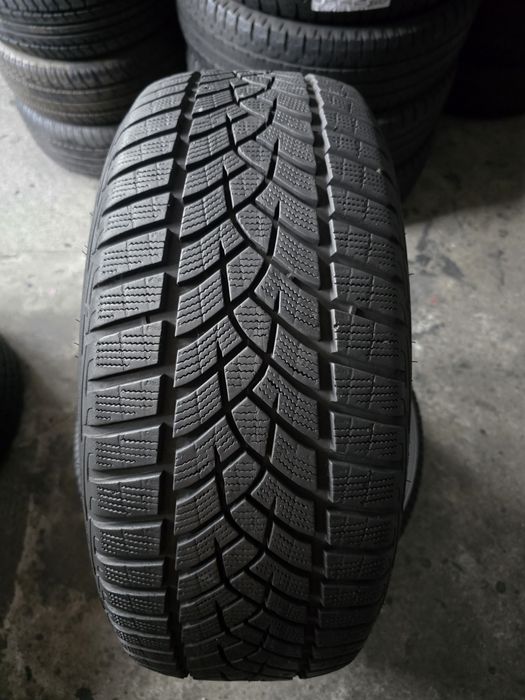 Goodyear 225/50 R18 99V MS iarnă
