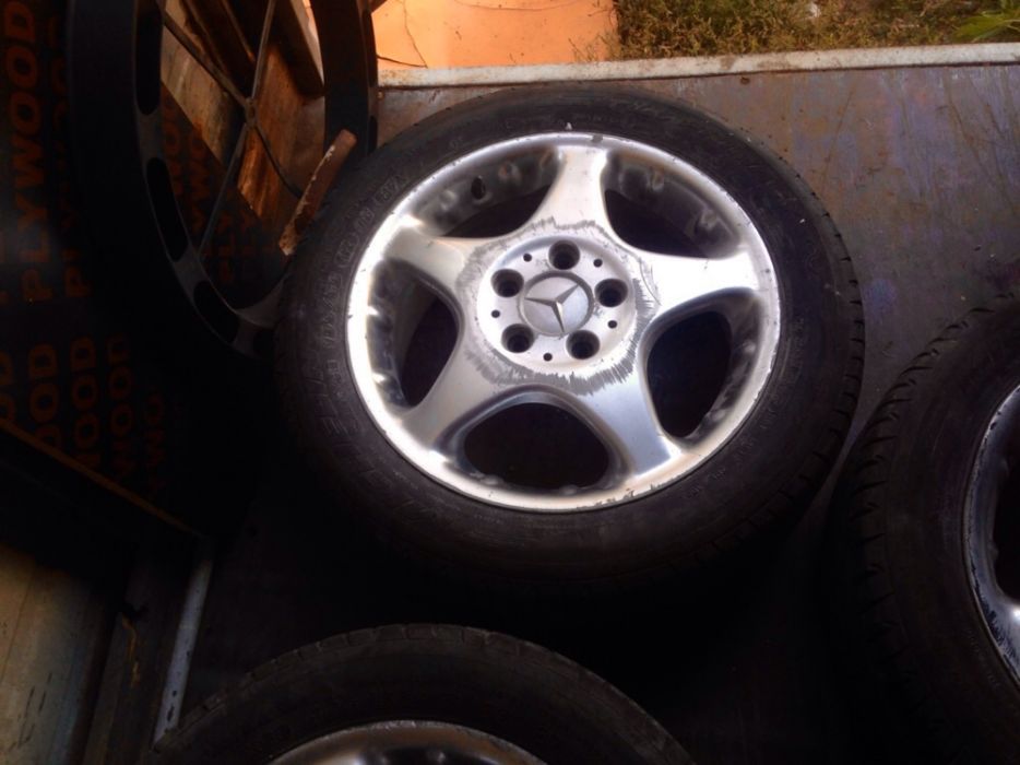 Алуминиеви джанти за Мерцедес Акласа