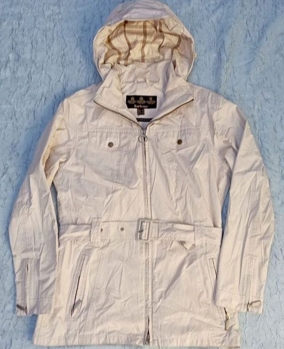 Vând geaca dama Barbour!