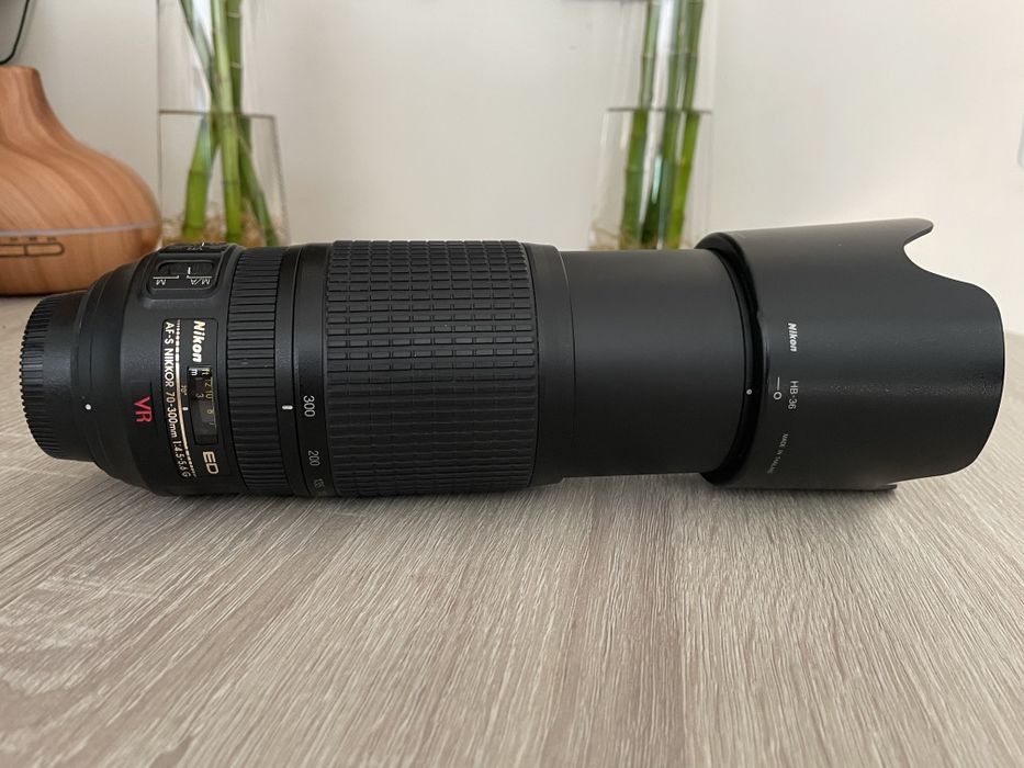 Obiectiv Nikon 70-300mm f4.5-5.6 AF-S VR