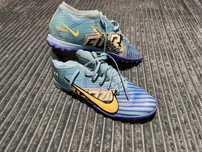 Ghete de fotbal marimea 43