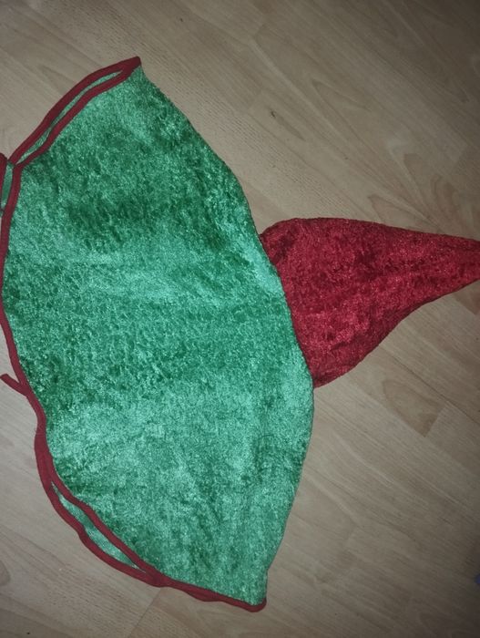 Pelerine și costumații noi carnaval