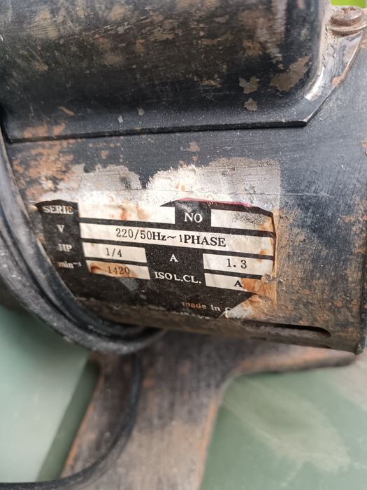 Scripete macara  electrică