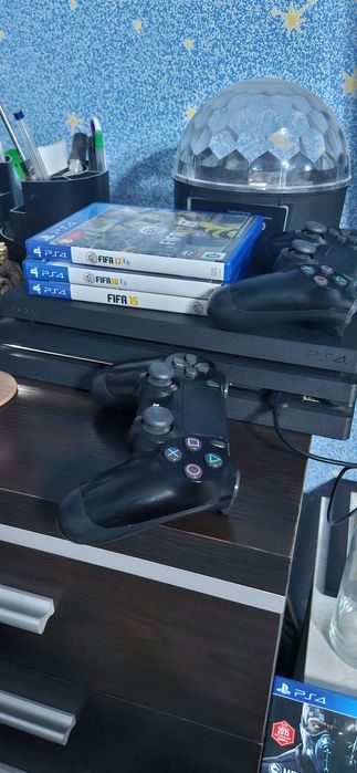 PlayStation 4 pro 1tb