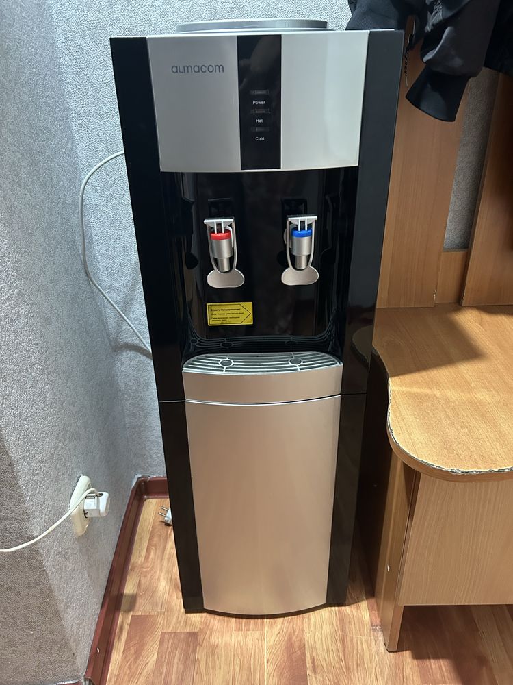 продам кулер срочно