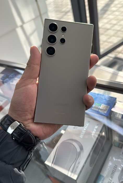 Продам или обменяю Samsung s24 Ультра