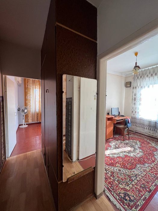 Qizlarga kvartira oila bilan turishga