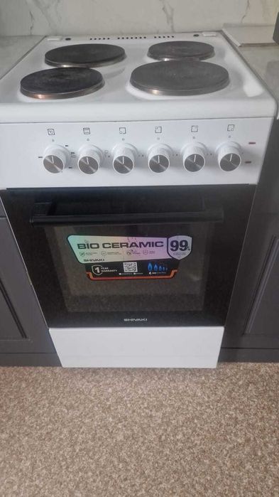 Продам электроплиту