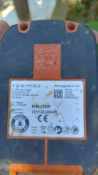 Vând set baterii fein plus acumulator